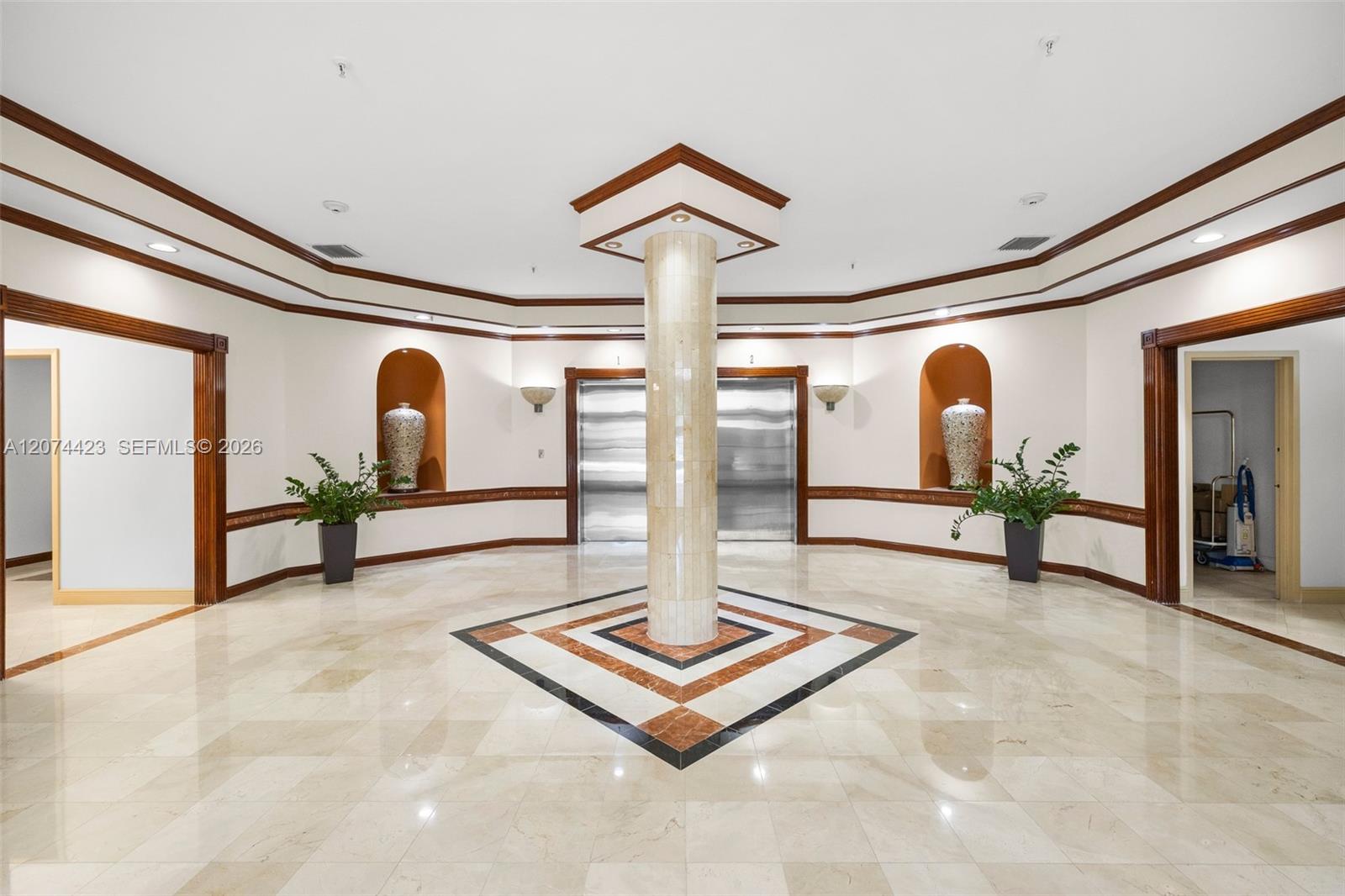 721 Biltmore Way # 601