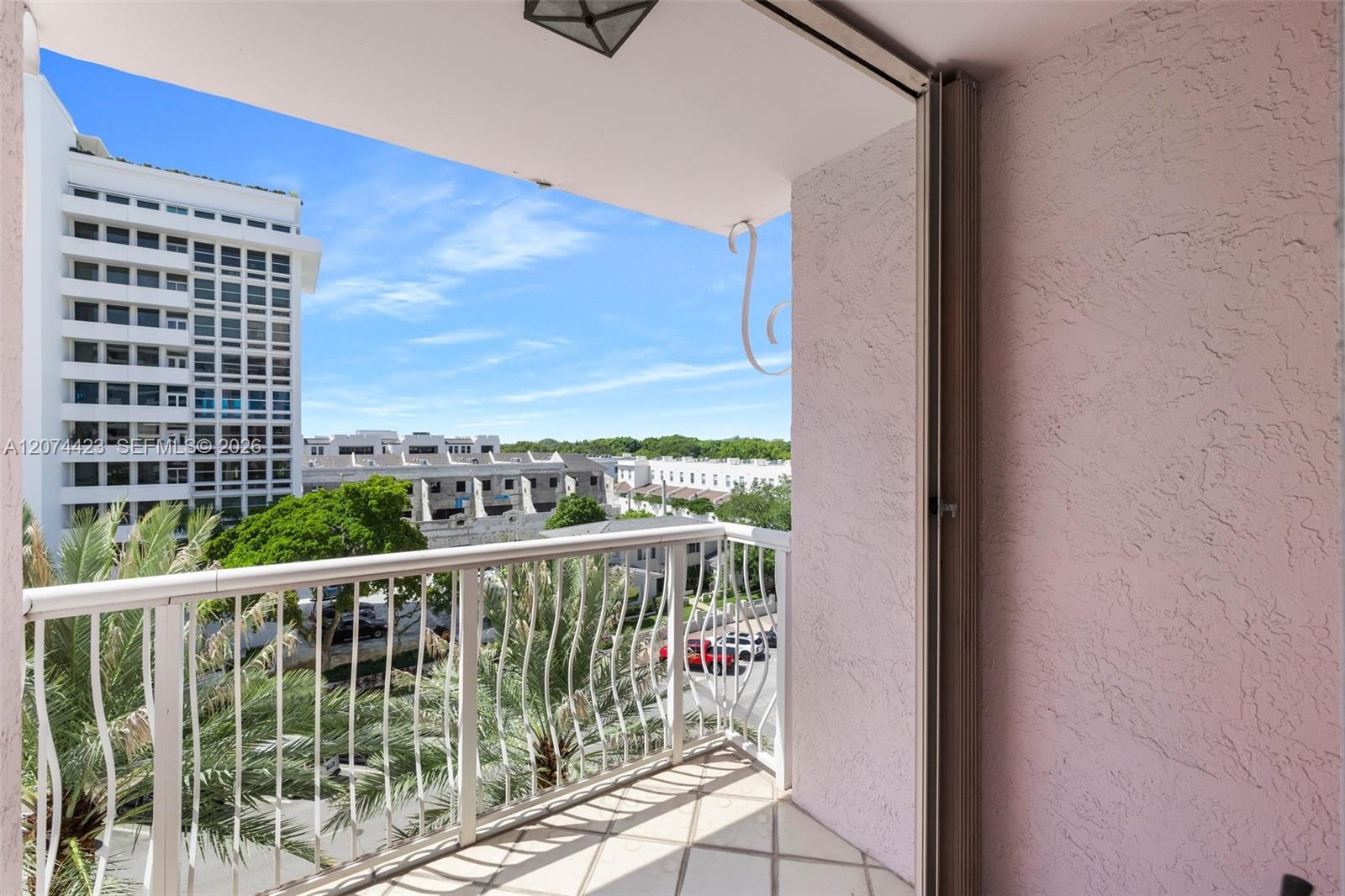 721 Biltmore Way # 601