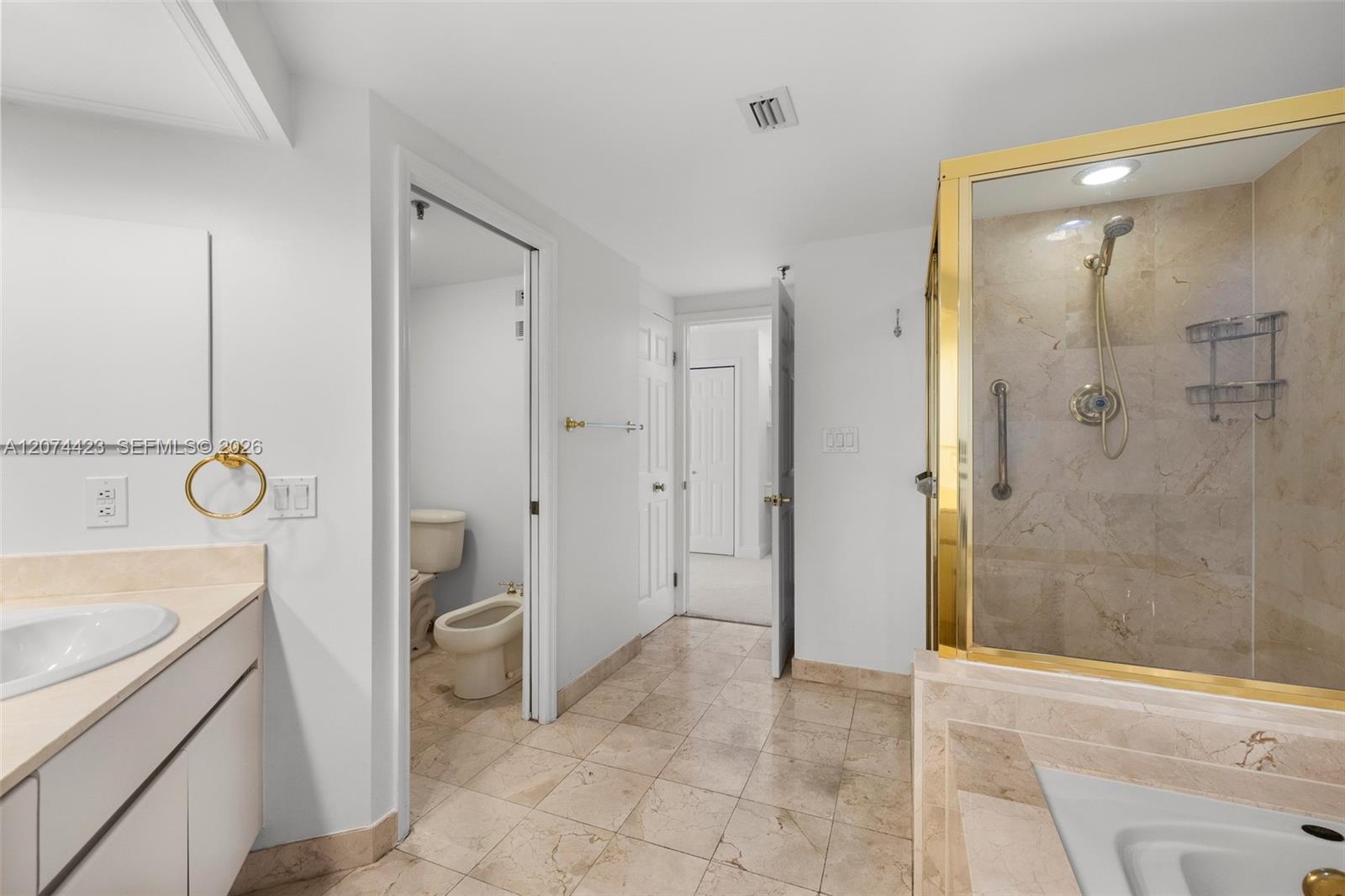 721 Biltmore Way # 601
