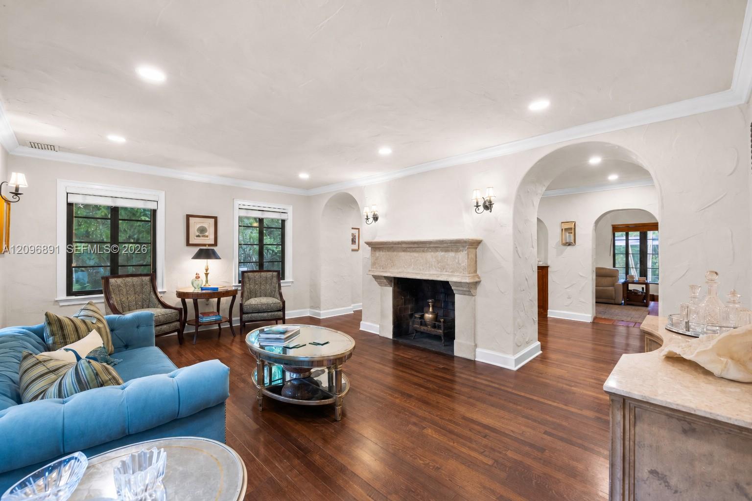 1140 Asturia Ave