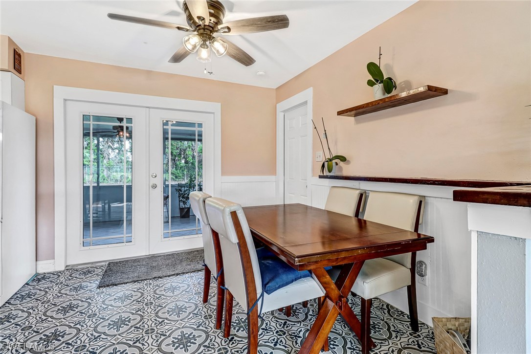 2220 Safe Harbour Court