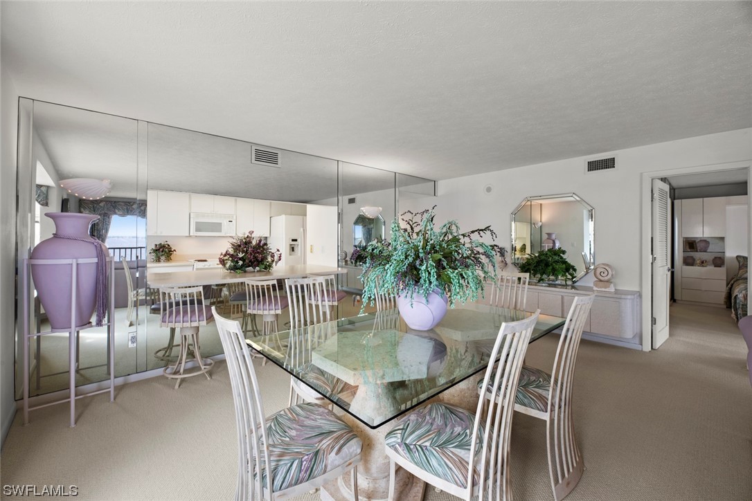 4019 SE 20th Place Unit: 404