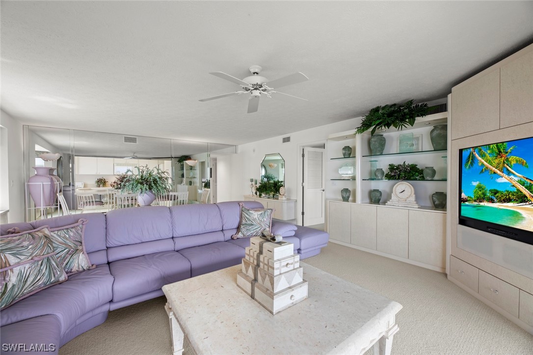 4019 SE 20th Place Unit: 404