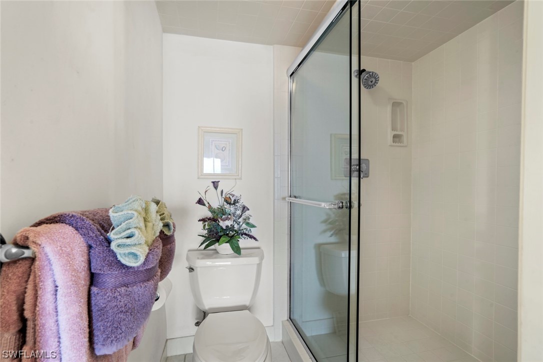 4019 SE 20th Place Unit: 404
