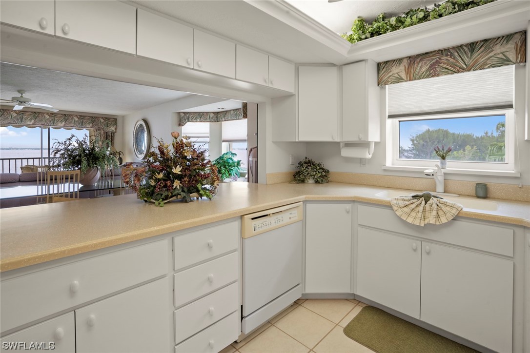 4019 SE 20th Place Unit: 404