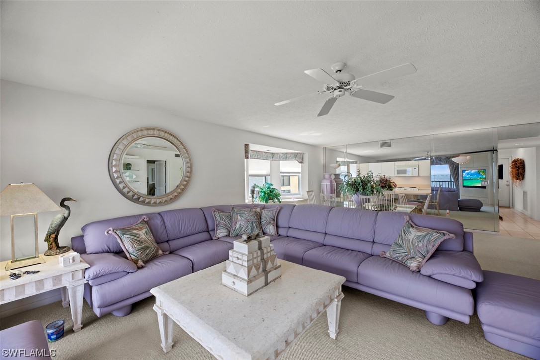 4019 SE 20th Place Unit: 404