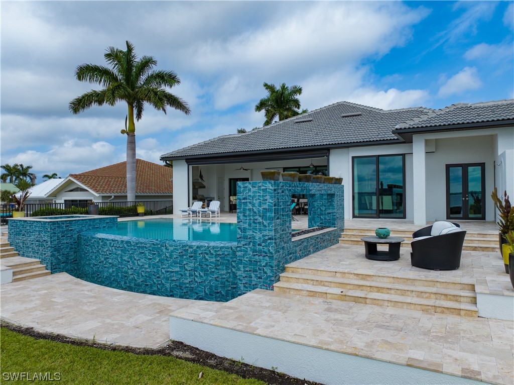 2406 SE 28th Street