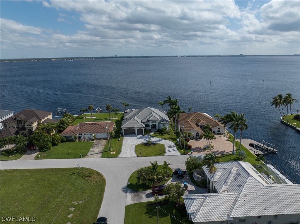 2406 SE 28th Street