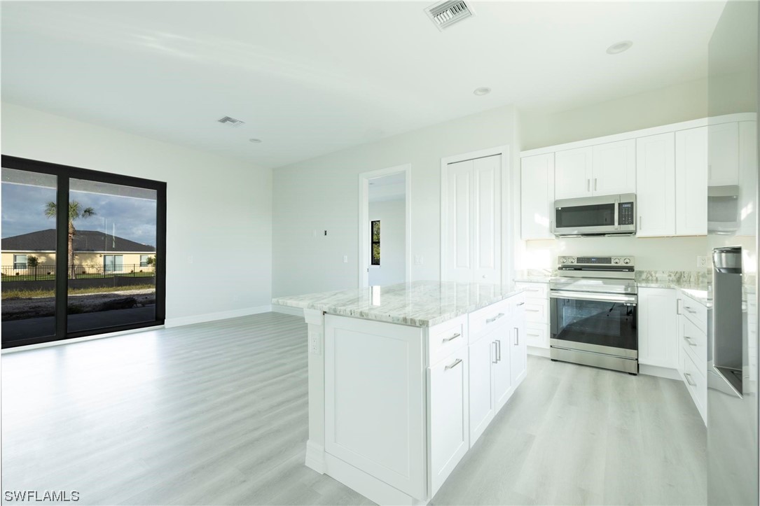 16323 Alcira CIR