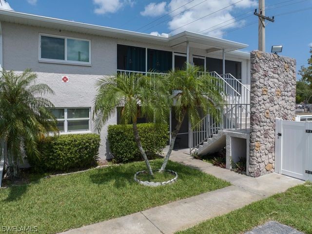 2504 SE 16th PL 103