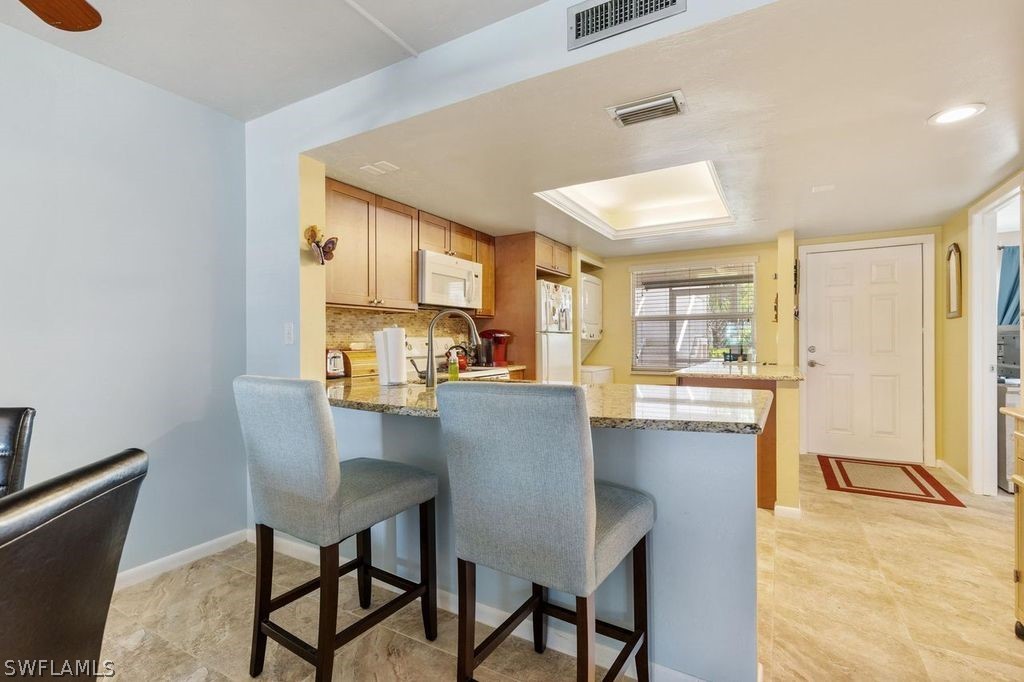 2504 SE 16th PL 103
