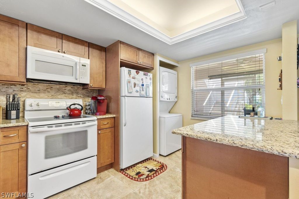 2504 SE 16th PL 103