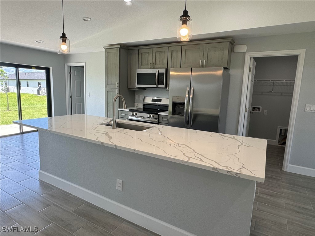 4032 NW 36th AVE
