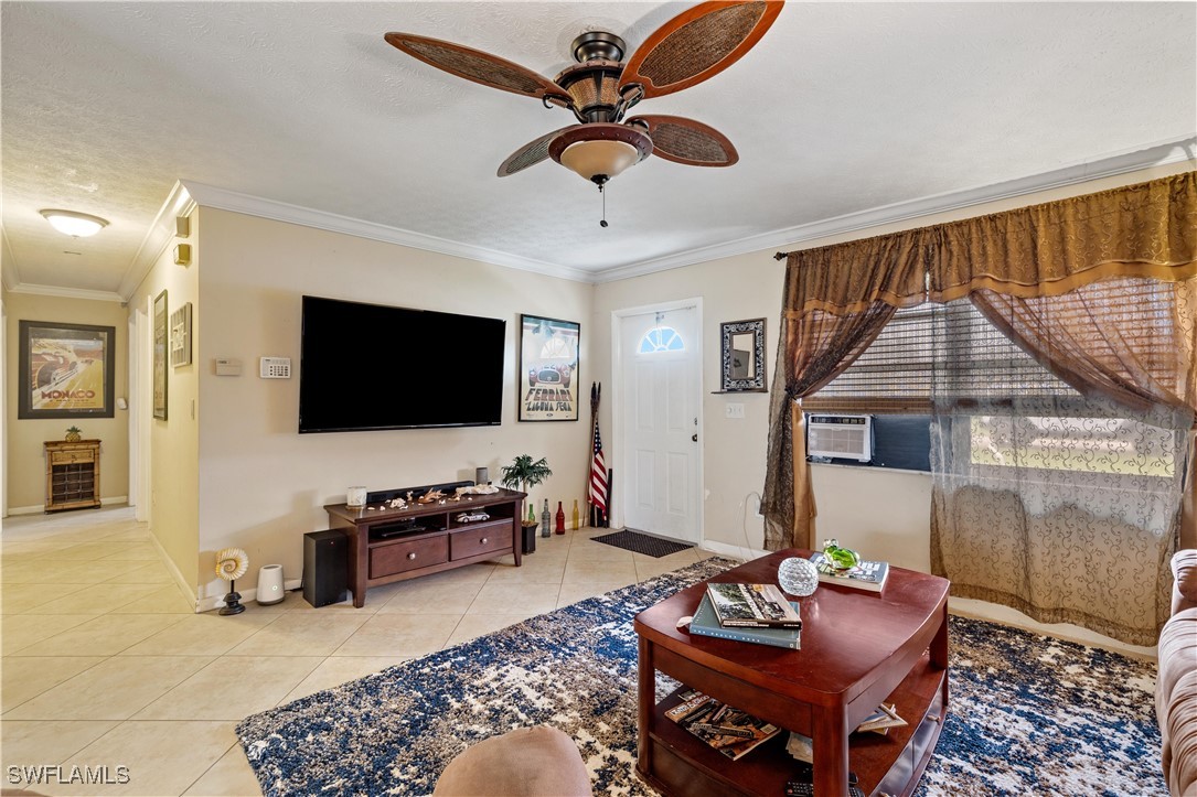 1145 SW 44th TER