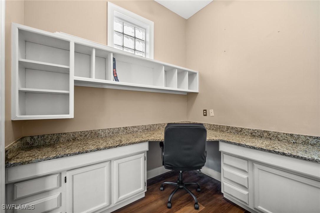 842 Miramar CT