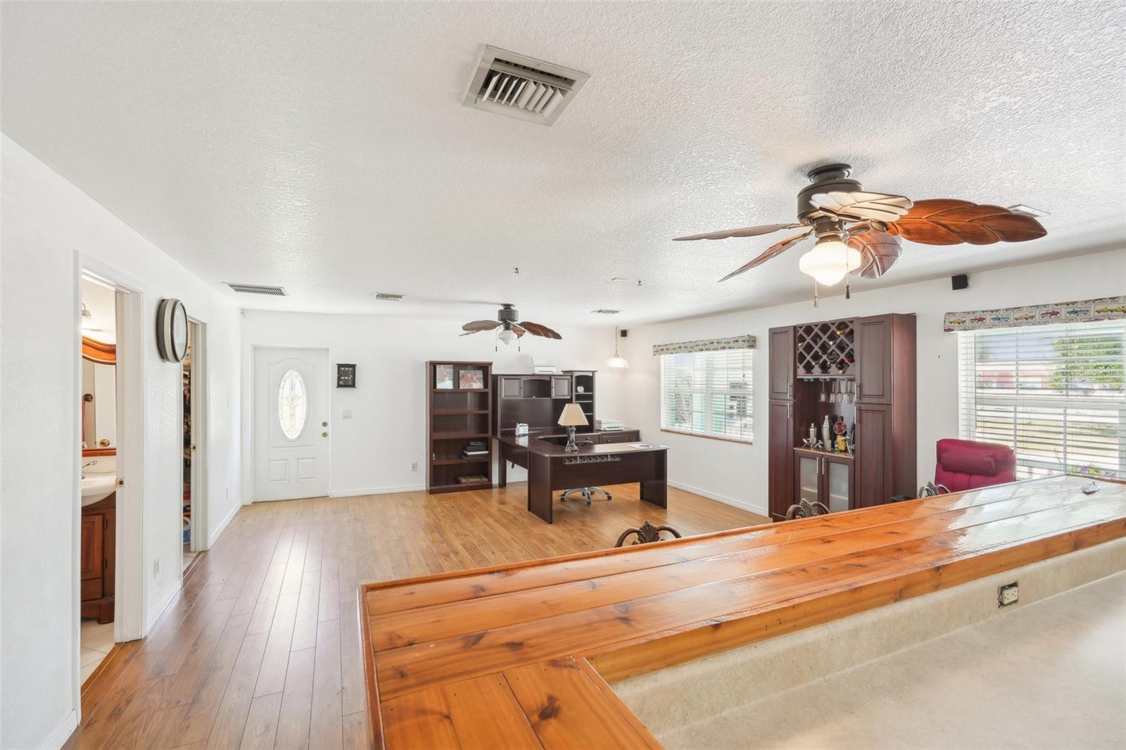 6418 AUSTRIAN BLVD