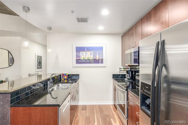 1700 Bassett Street Unit: 1418