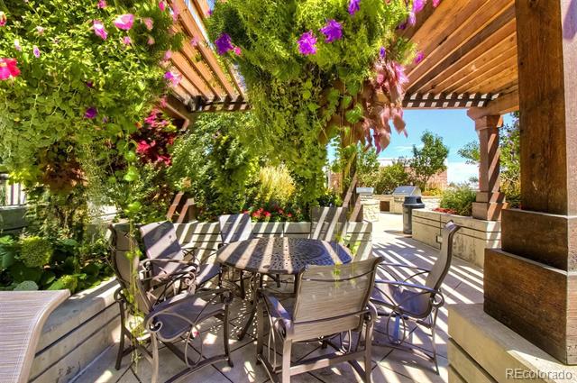 1700 Bassett Street Unit: 1418