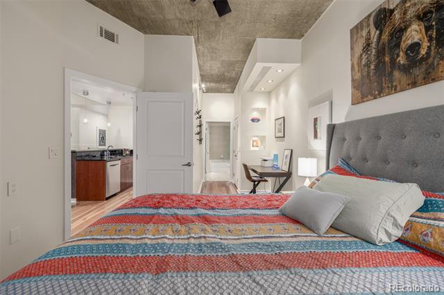1700 Bassett Street Unit: 1418