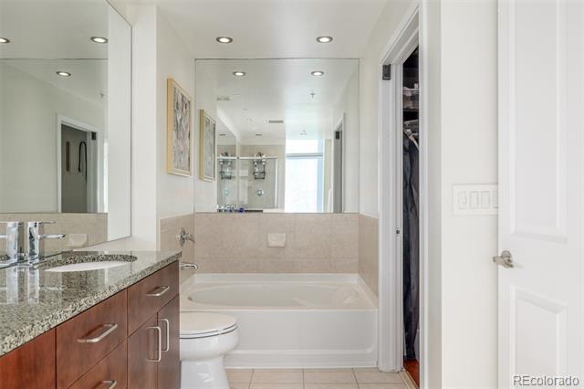 1700 Bassett Street Unit: 1418