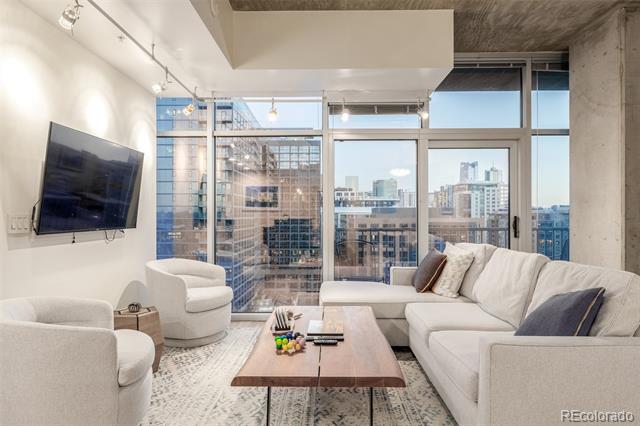 1700 Bassett Street Unit: 1418