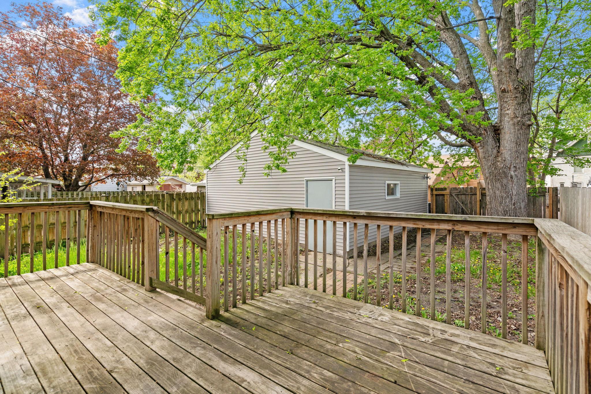 3731 Oliver Avenue N