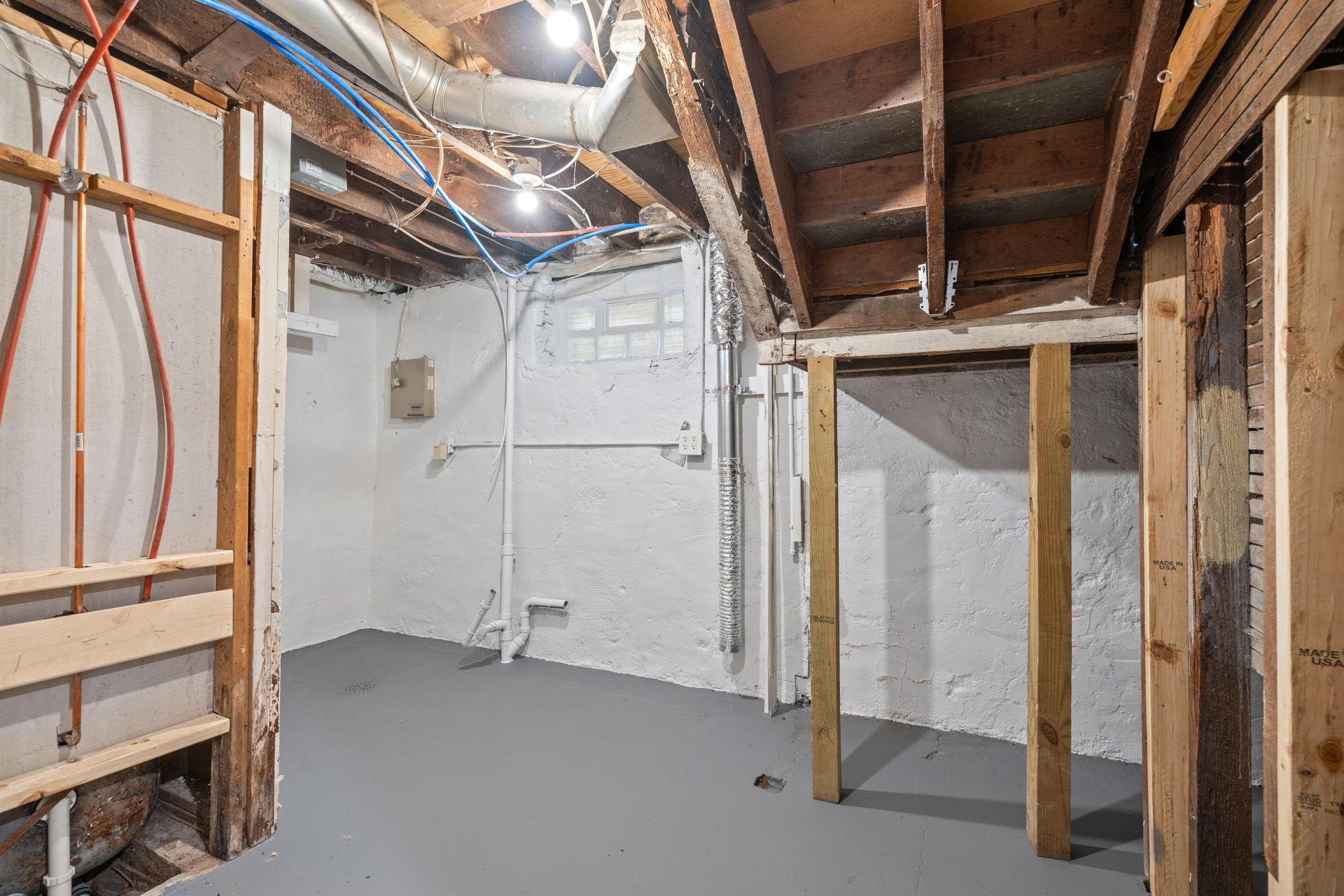 3839 Lyndale Avenue N