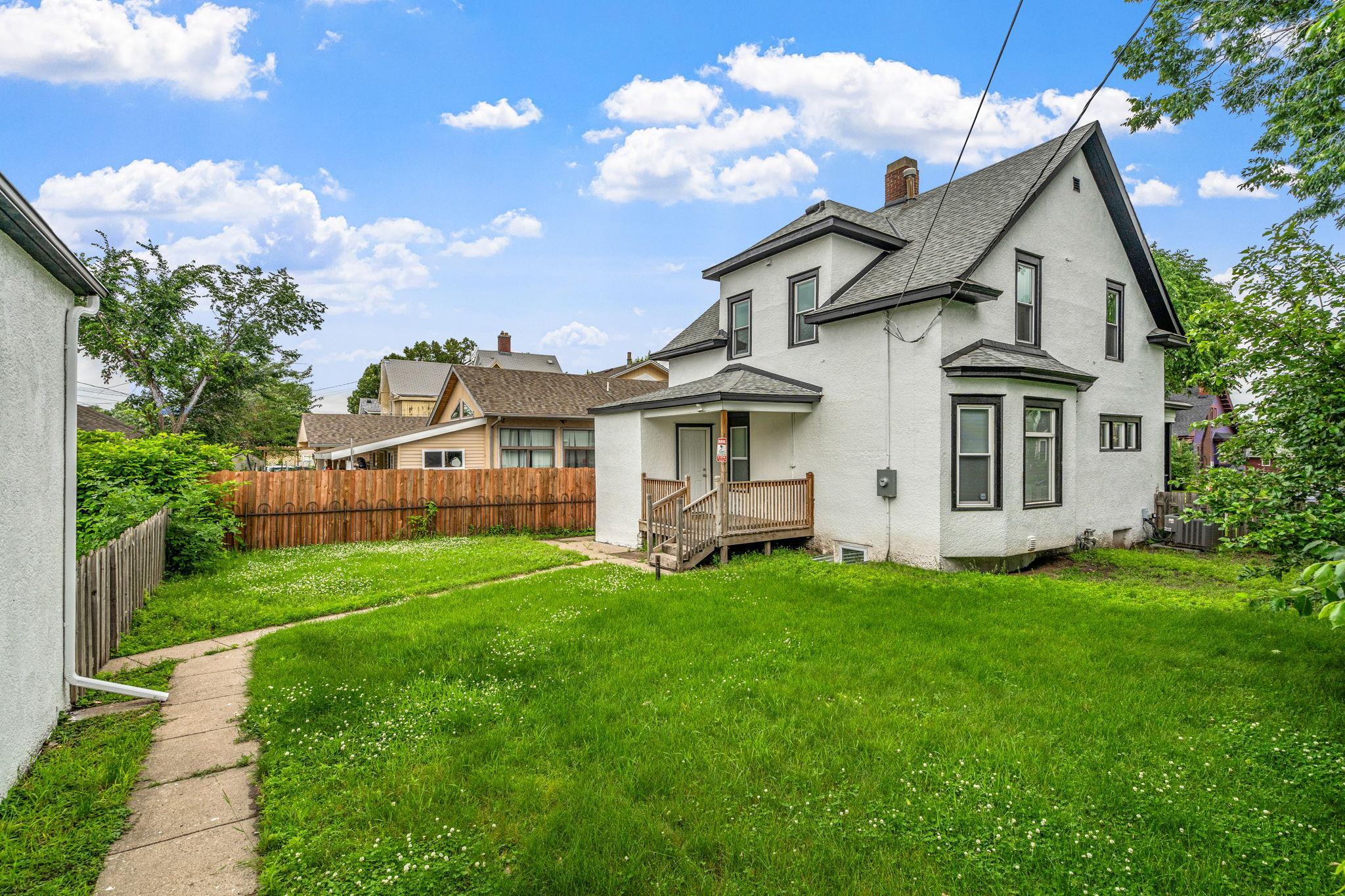 3839 Lyndale Avenue N