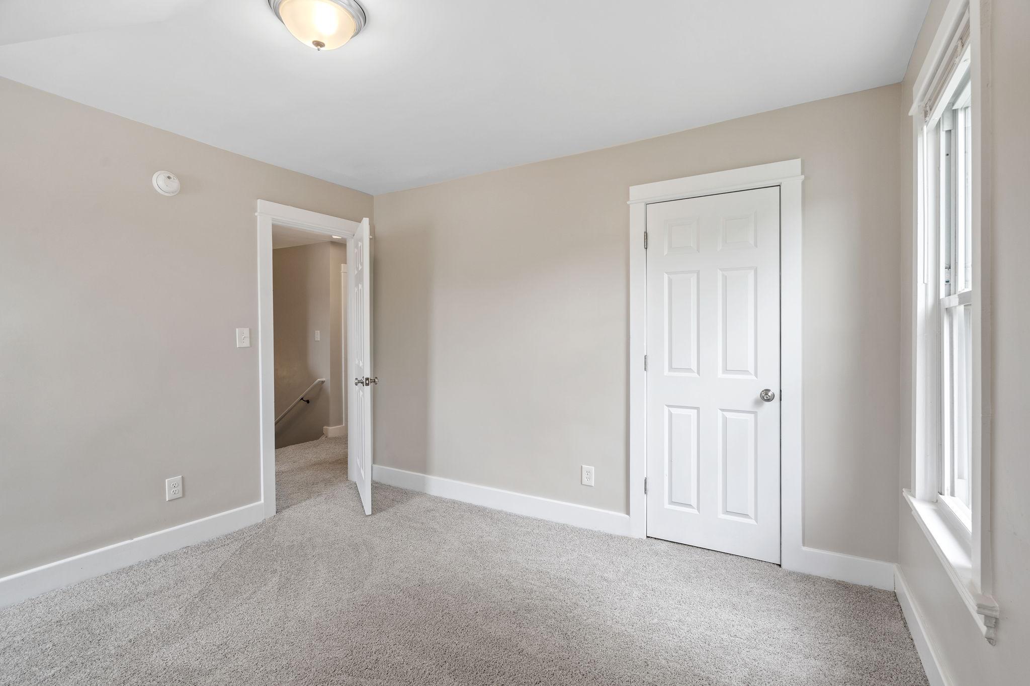 3839 Lyndale Avenue N