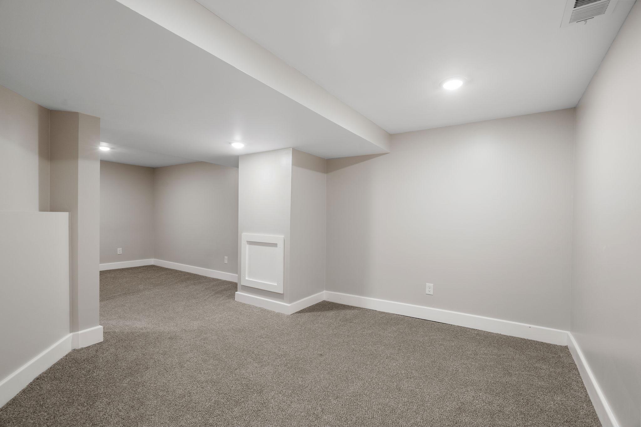 3839 Lyndale Avenue N