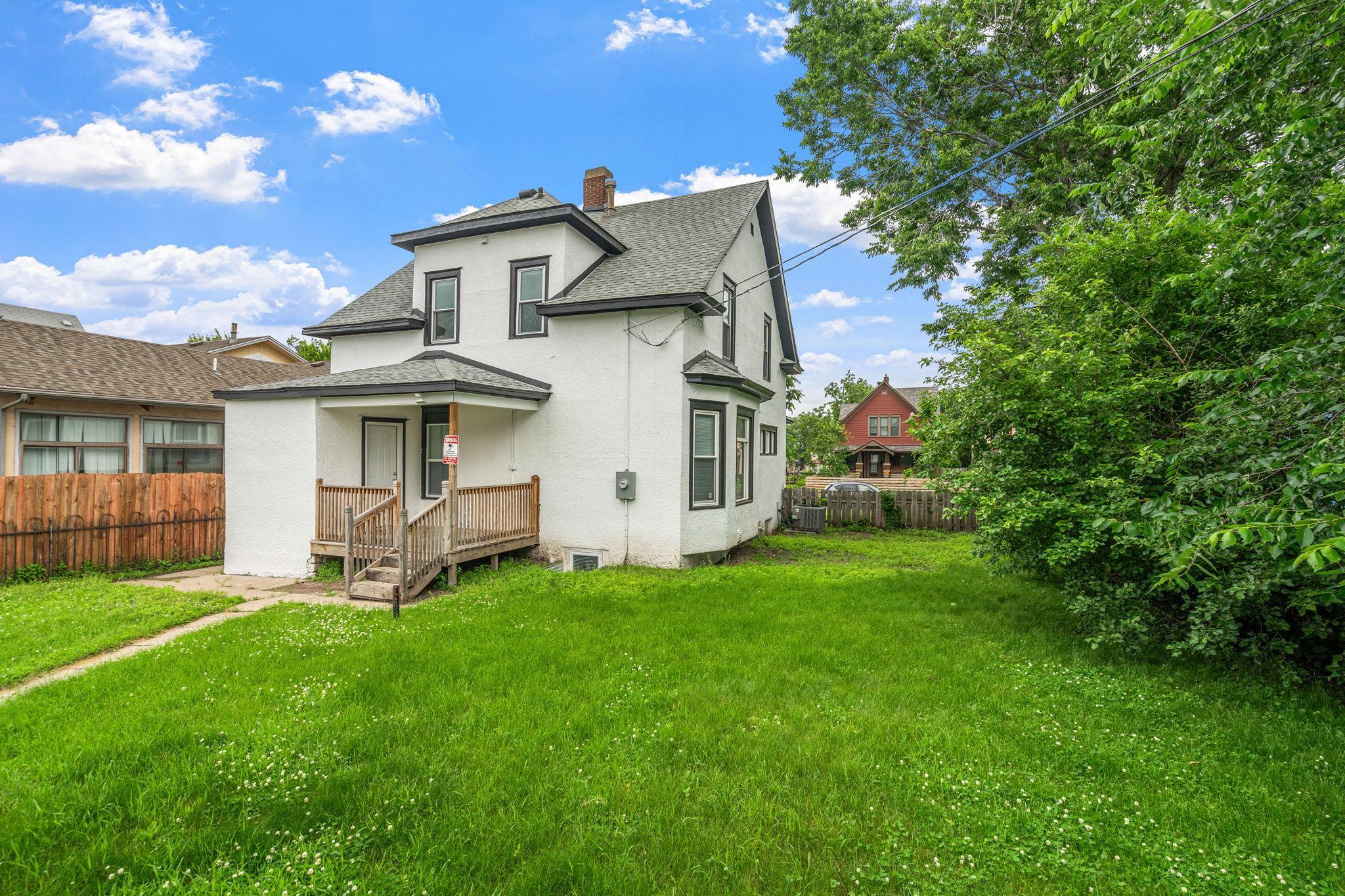 3839 Lyndale Avenue N