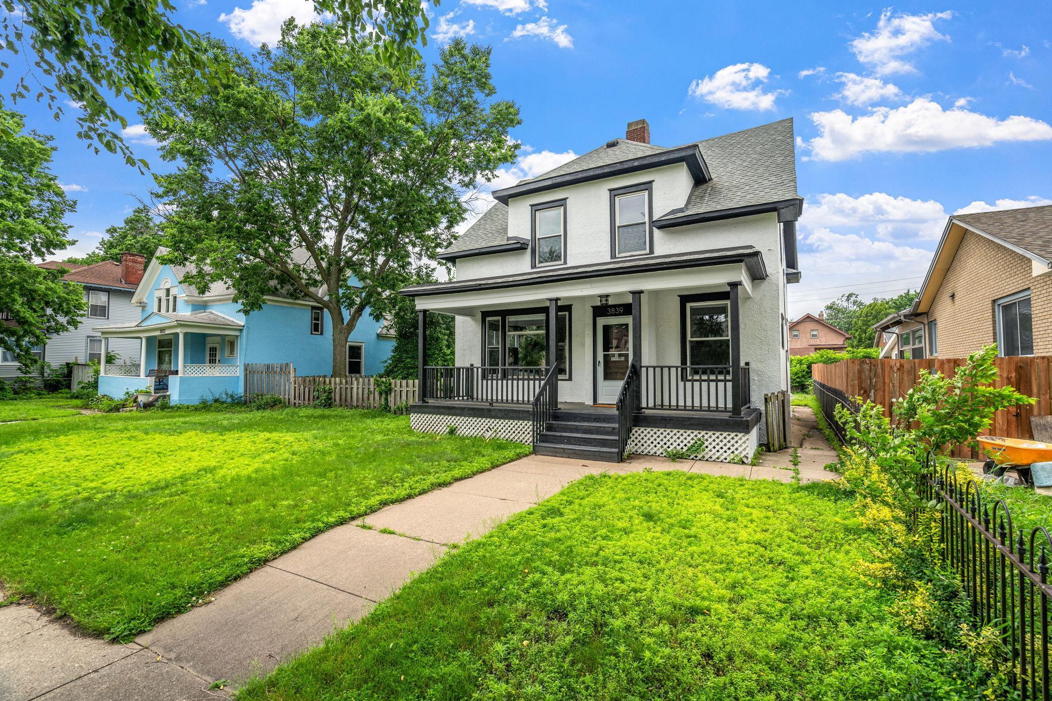 3839 Lyndale Avenue N