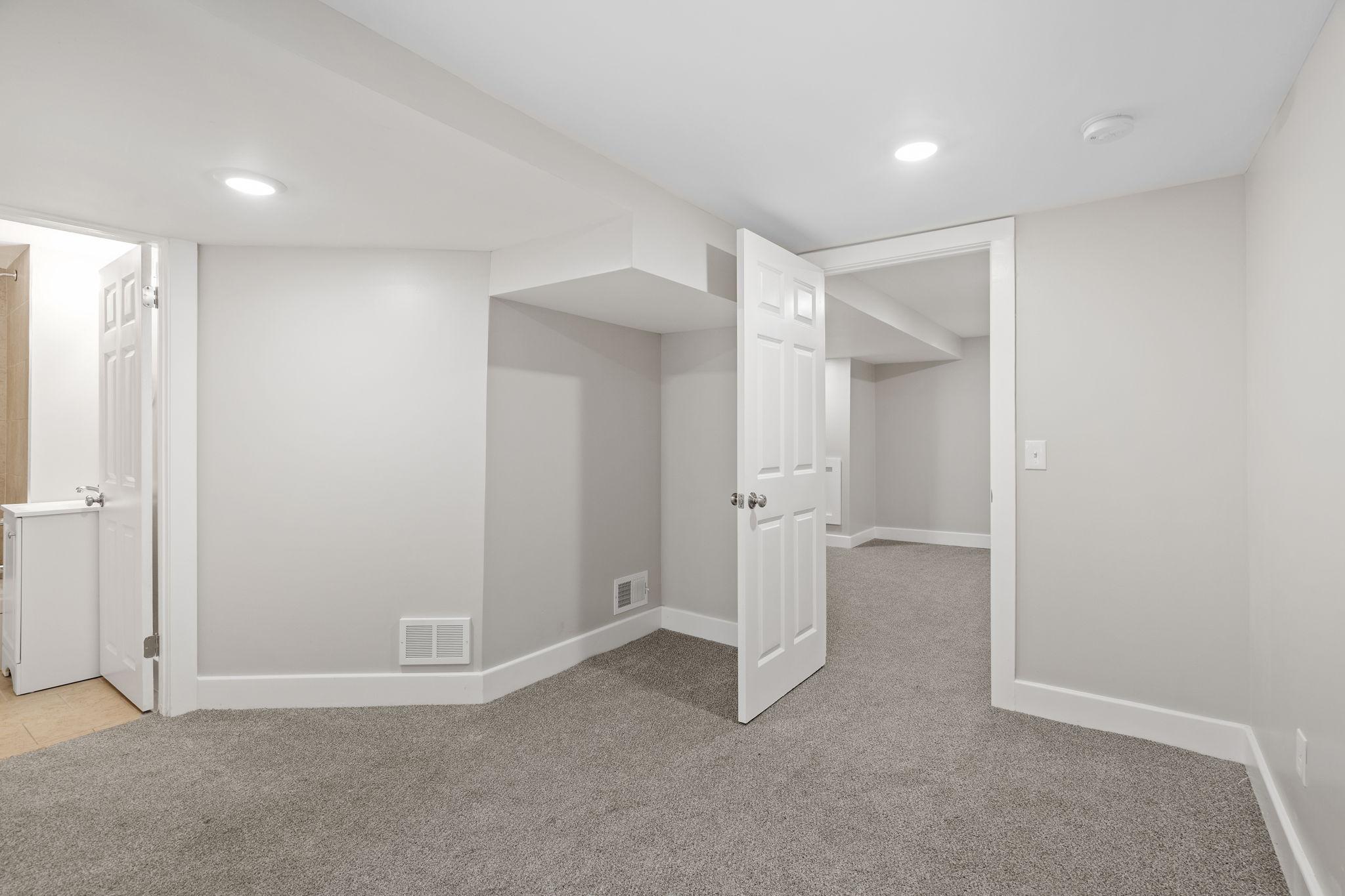 3839 Lyndale Avenue N