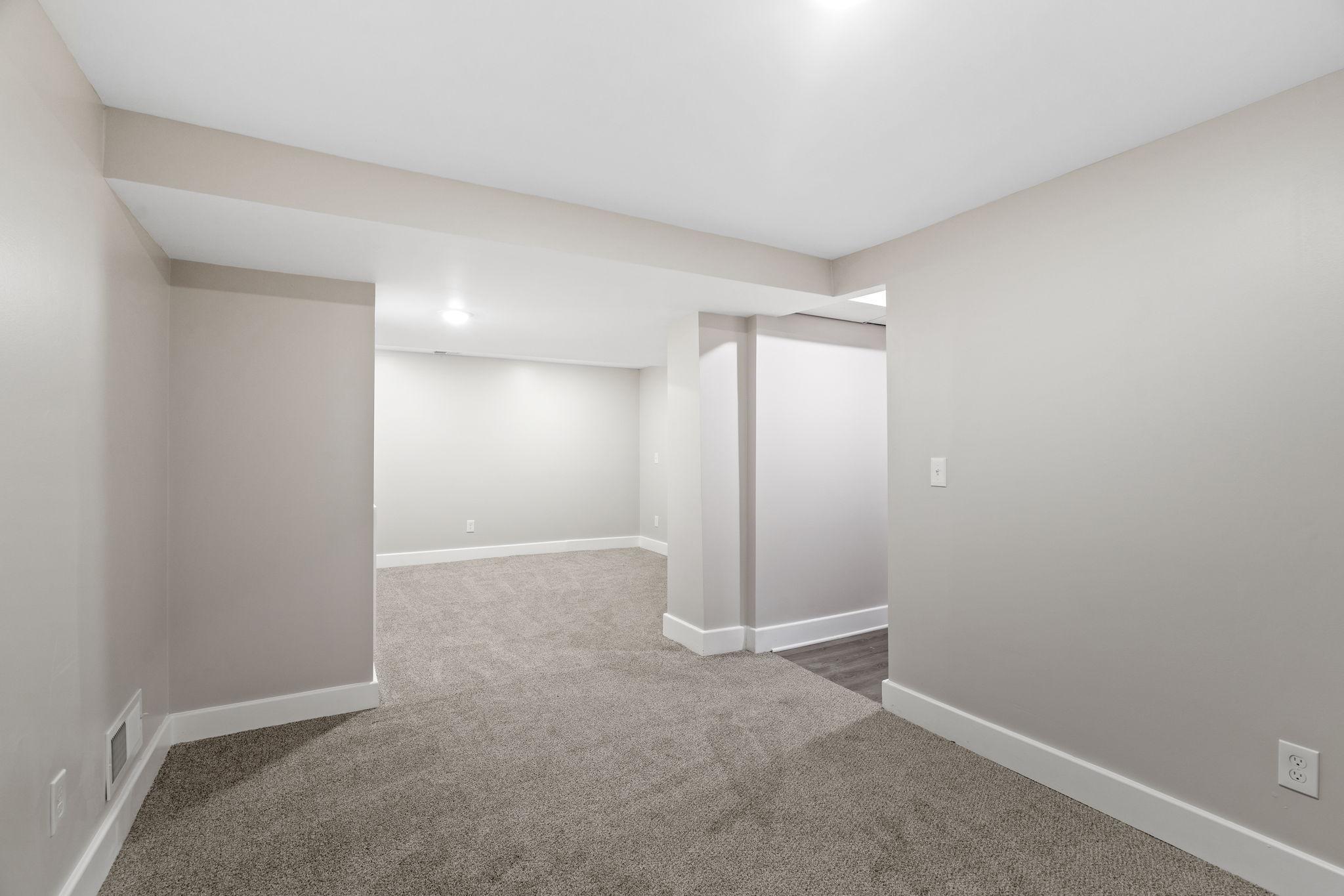 3839 Lyndale Avenue N