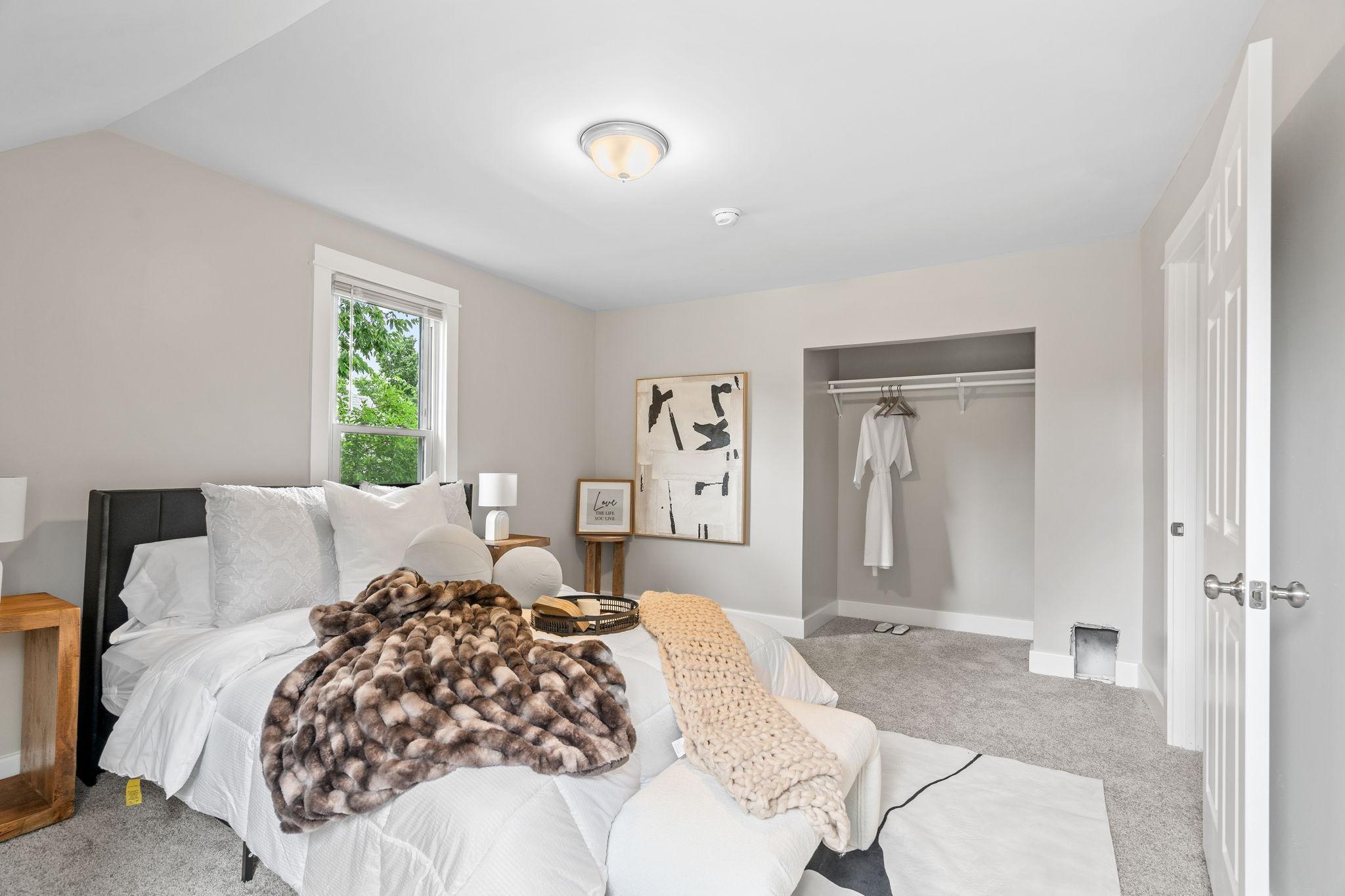 3839 Lyndale Avenue N