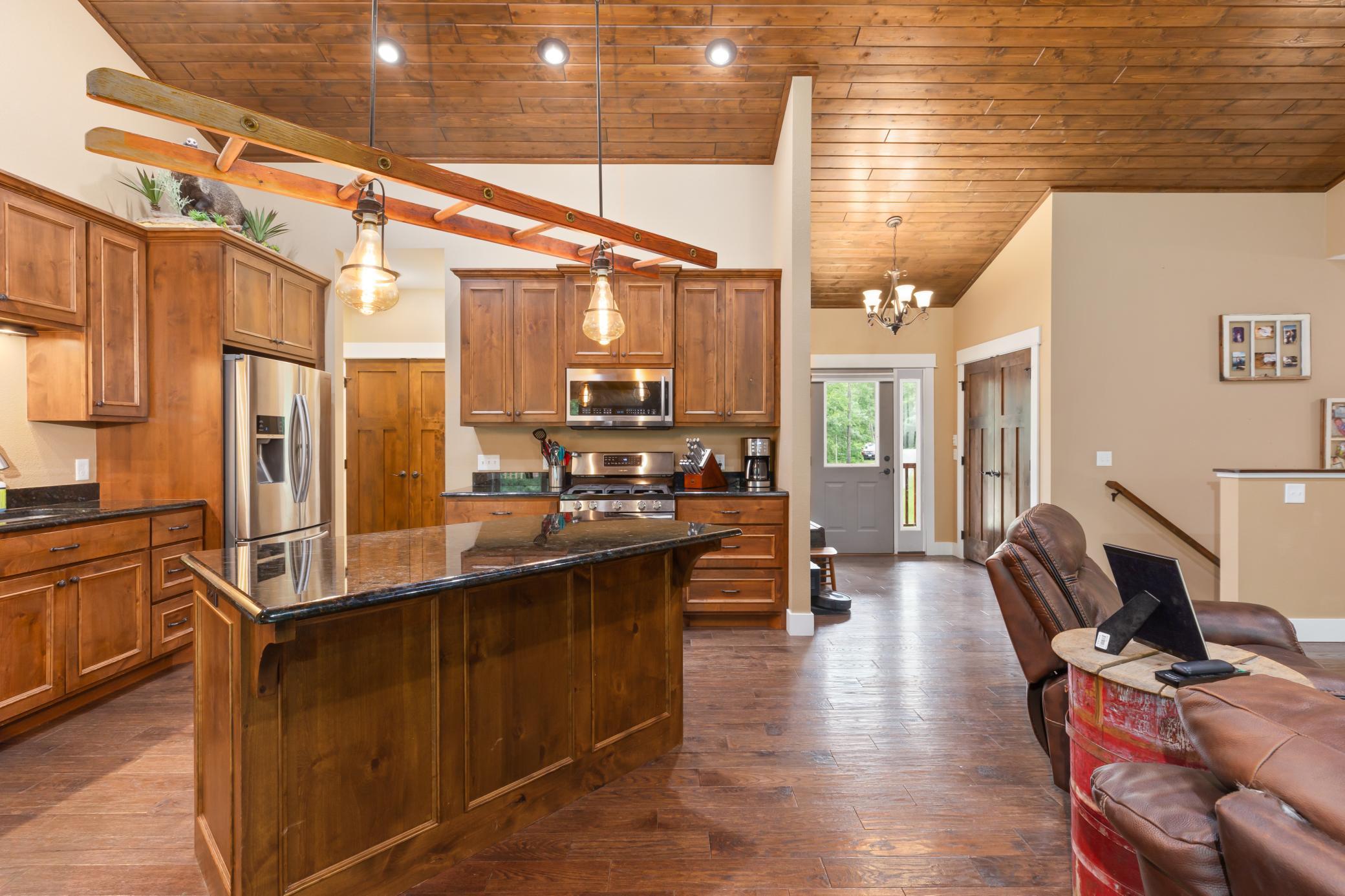12567 Camwood Trail