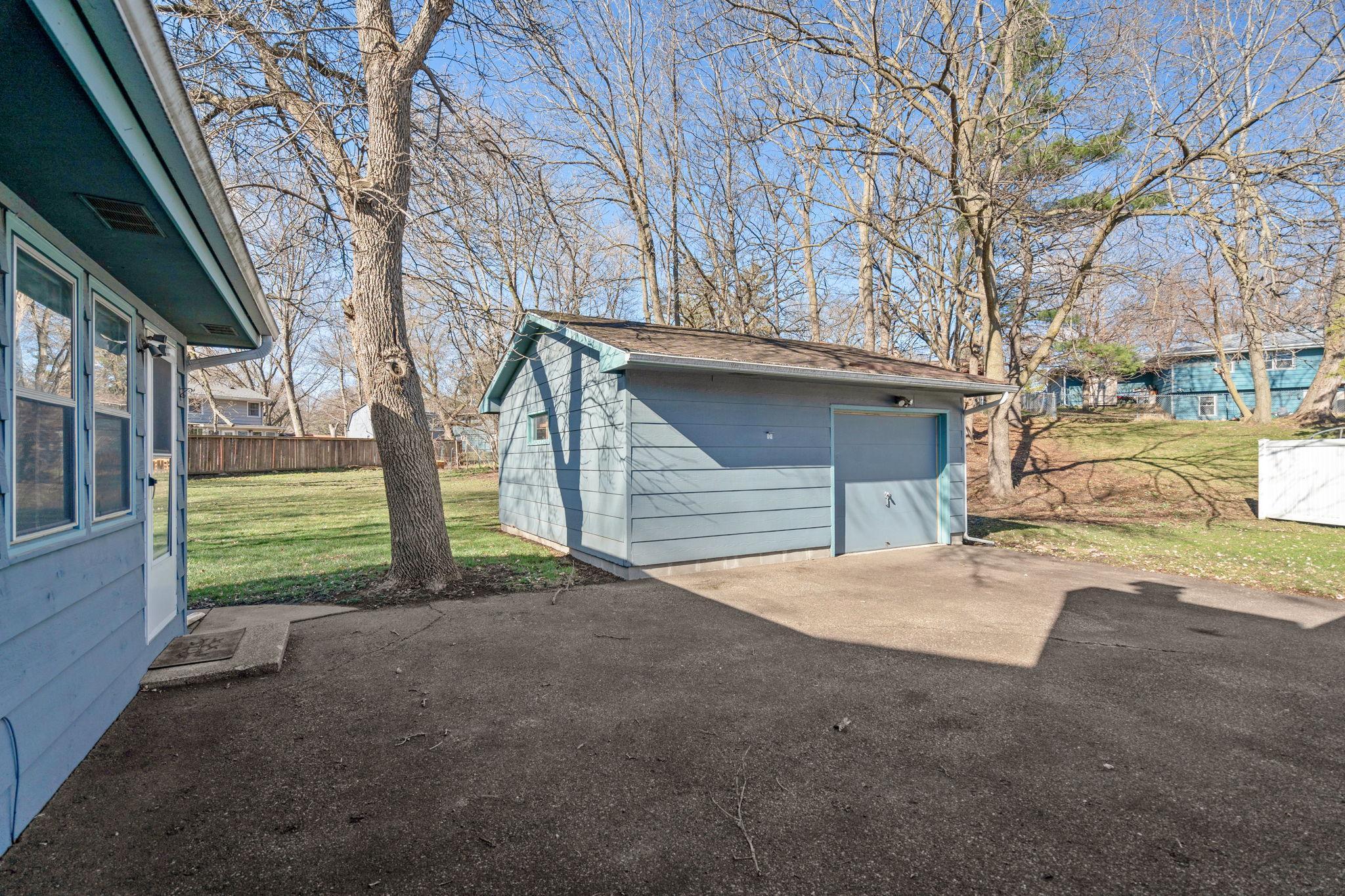 13304 Pine Ridge Road