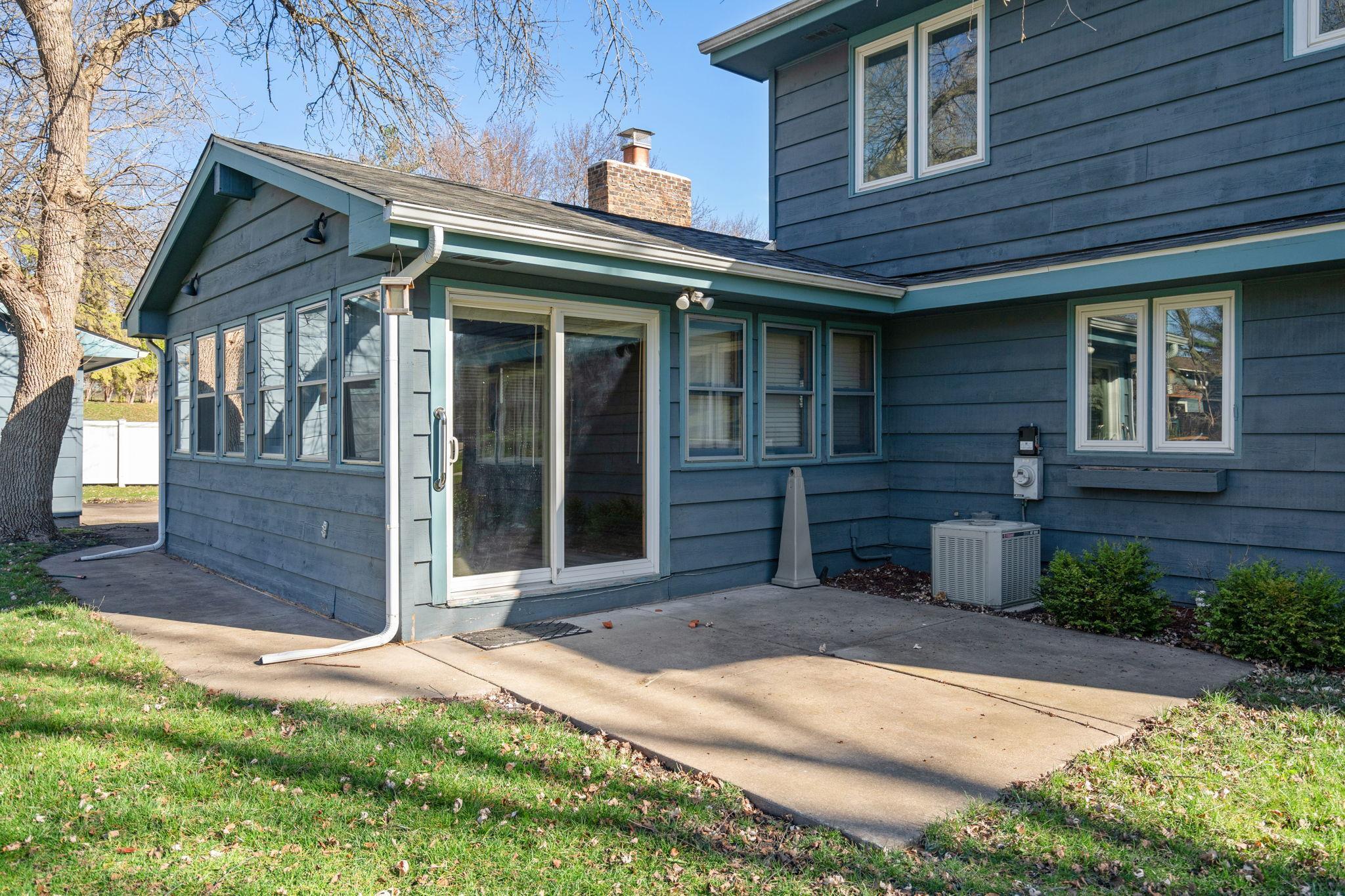 13304 Pine Ridge Road