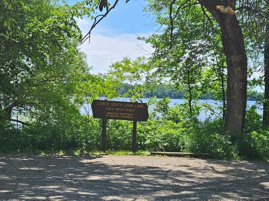 13716 Lakeview Circle