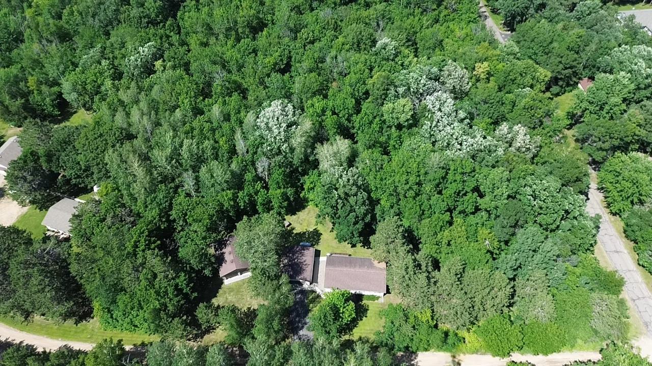 13716 Lakeview Circle