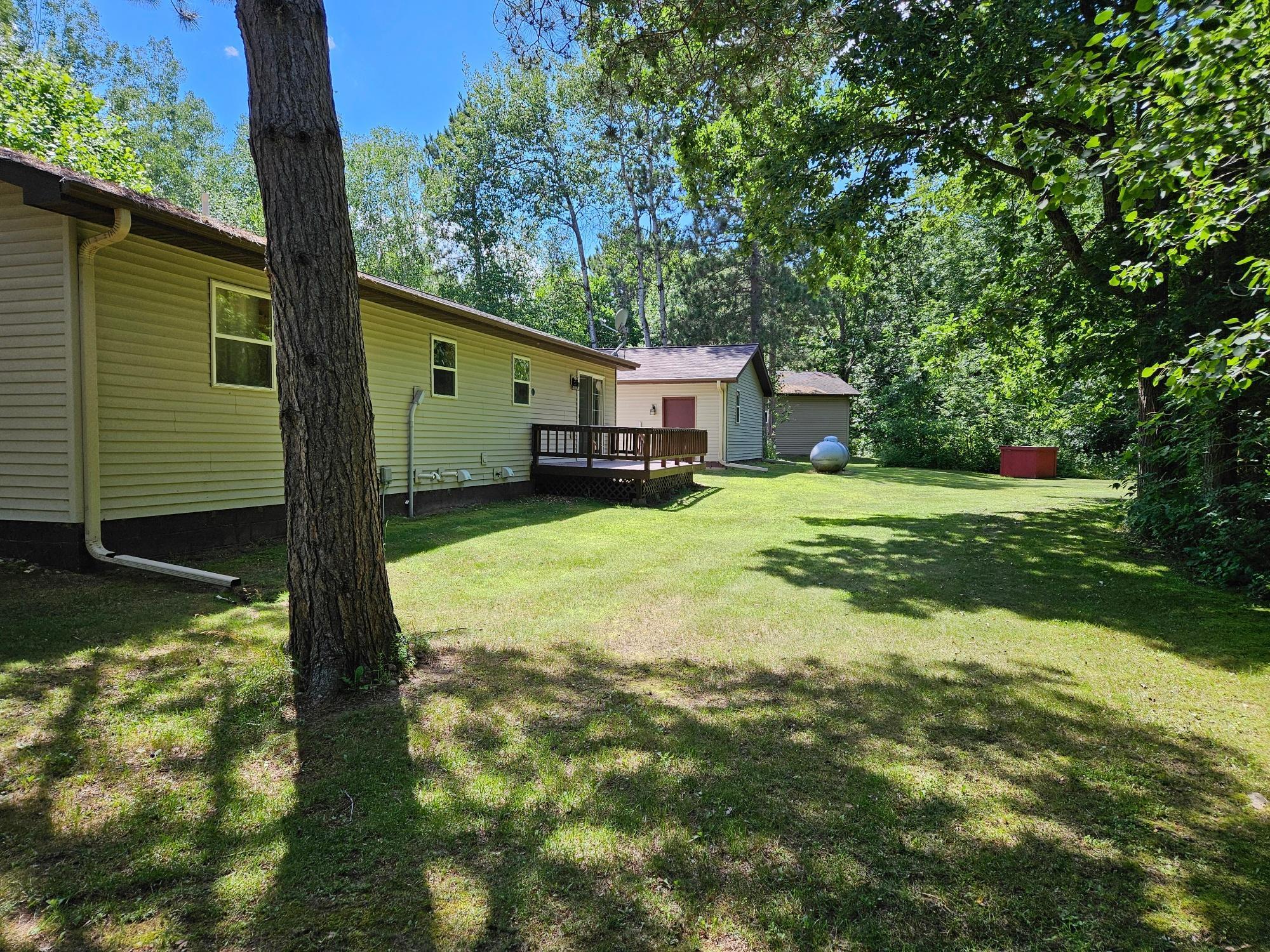 13716 Lakeview Circle