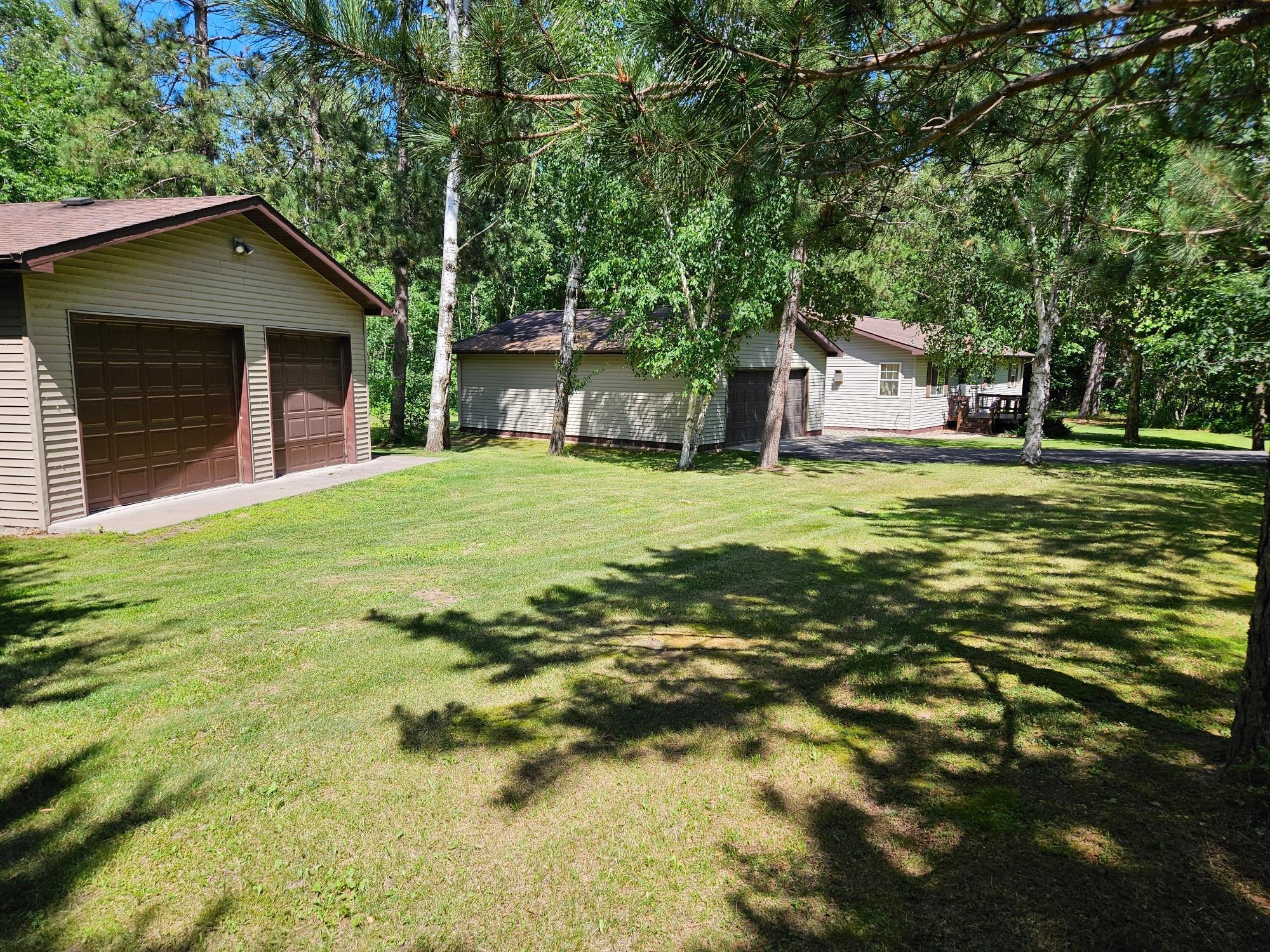 13716 Lakeview Circle