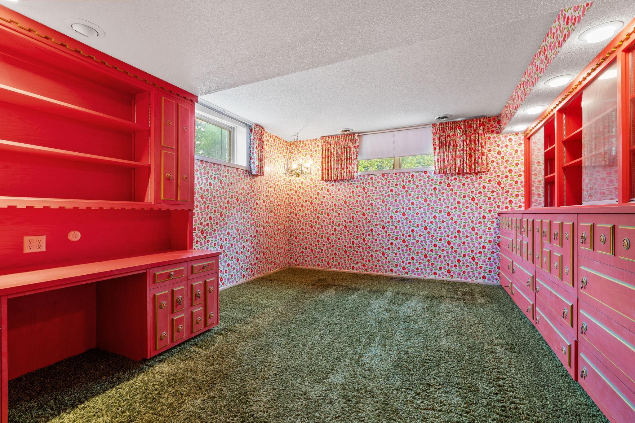 2160 Upper Saint Dennis Road