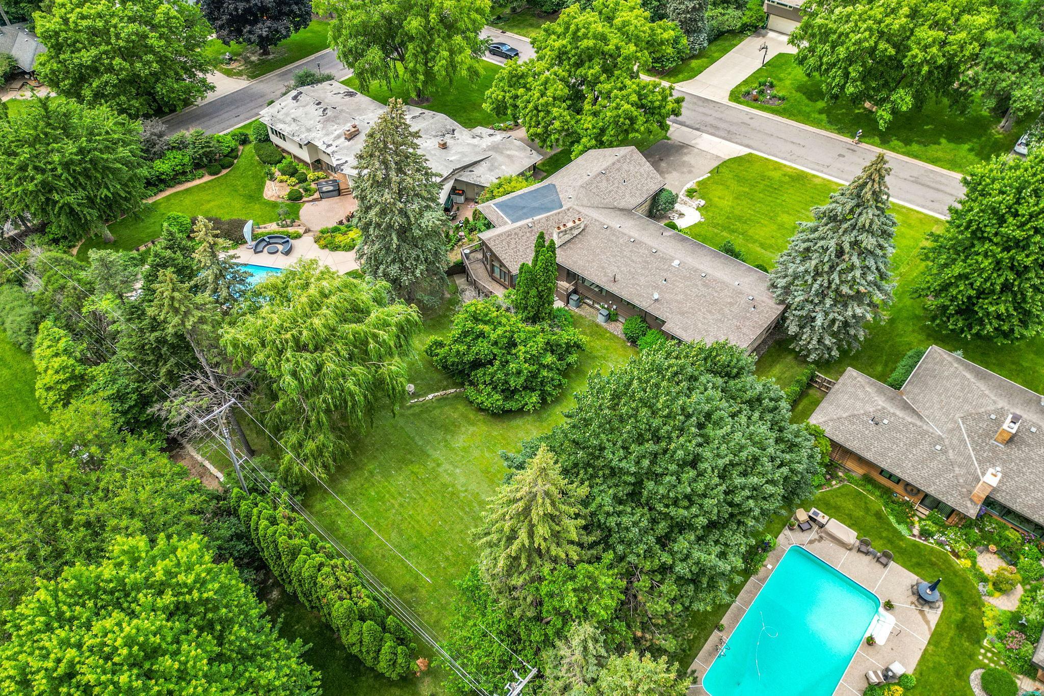 2160 Upper Saint Dennis Road