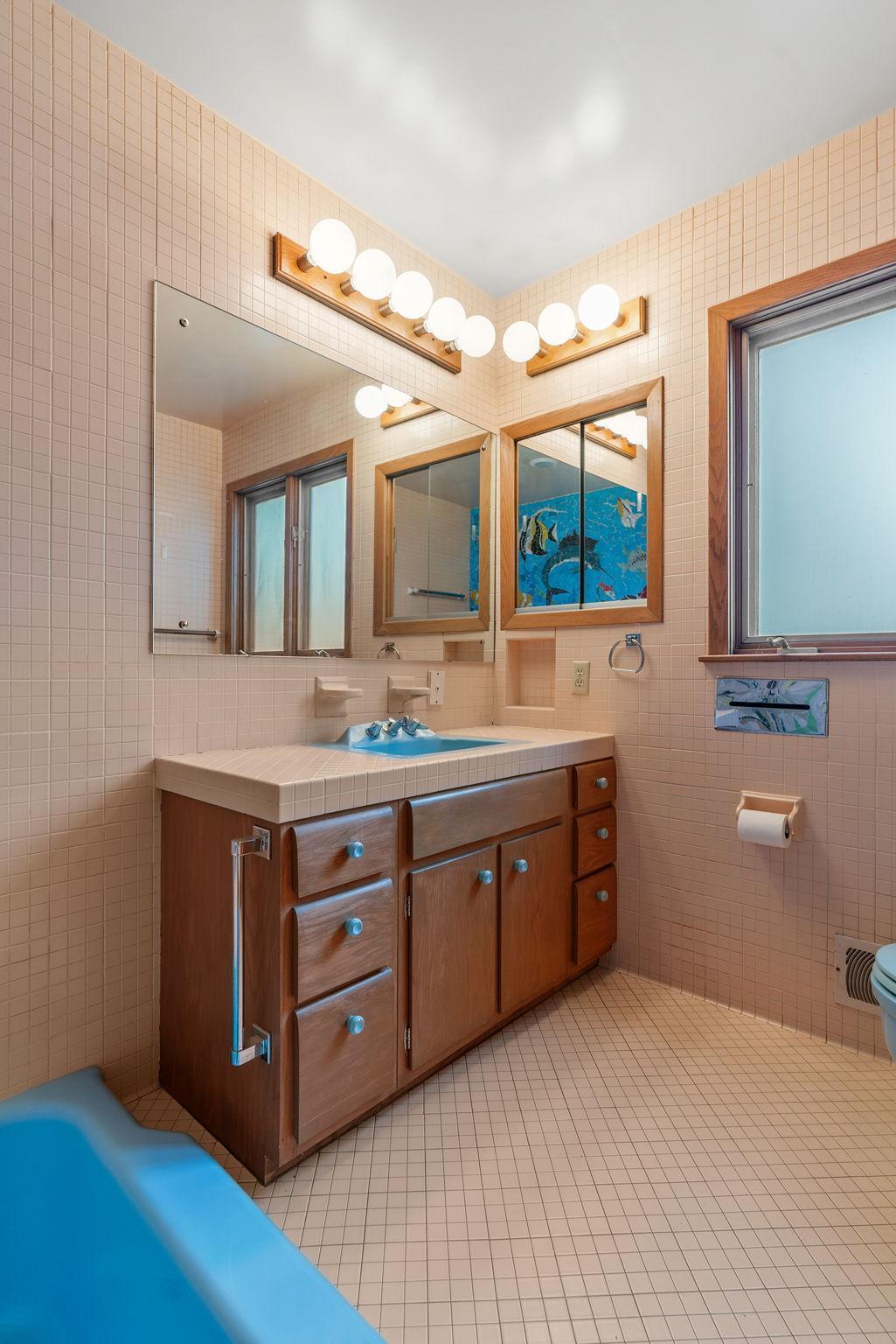 2160 Upper Saint Dennis Road