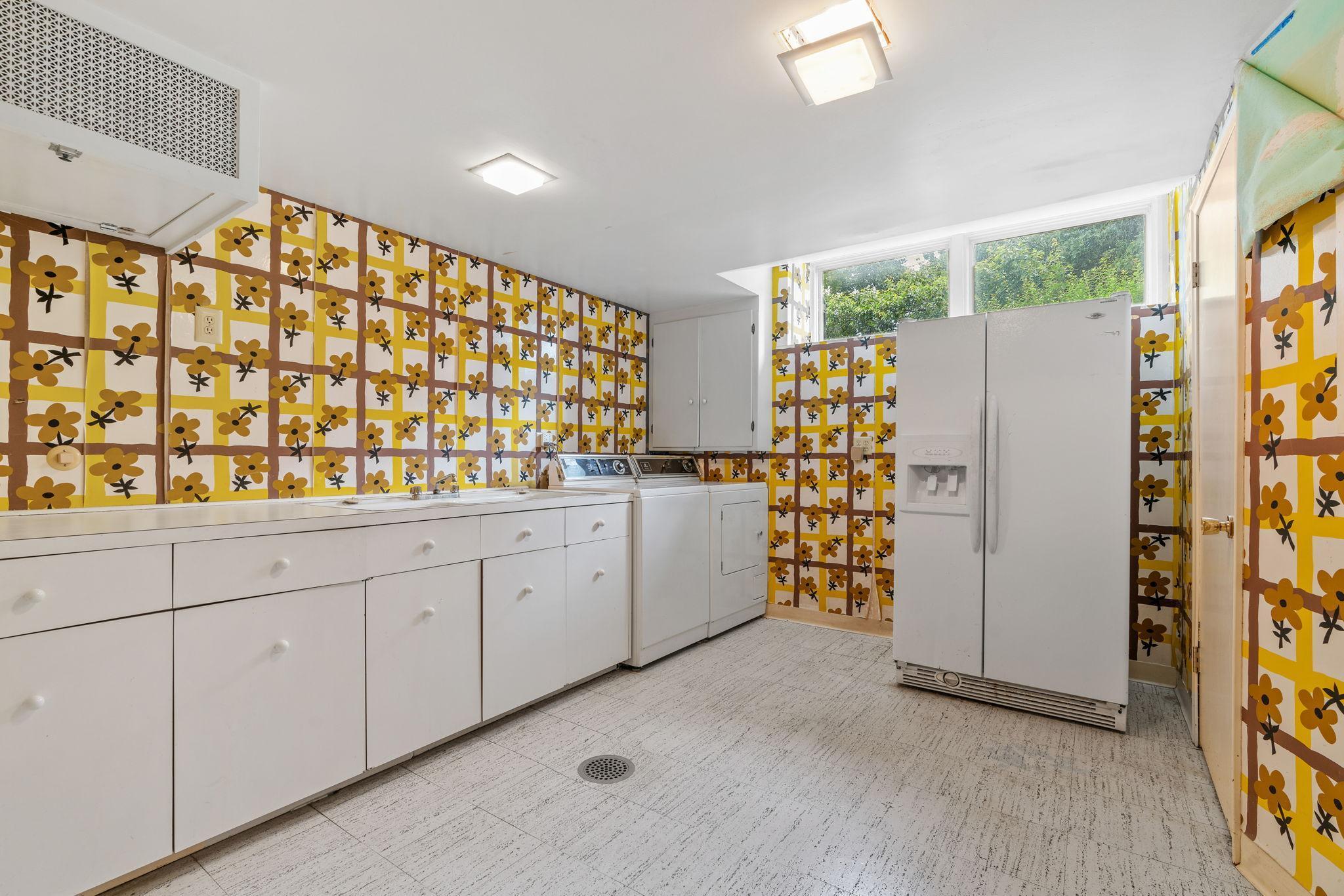 2160 Upper Saint Dennis Road