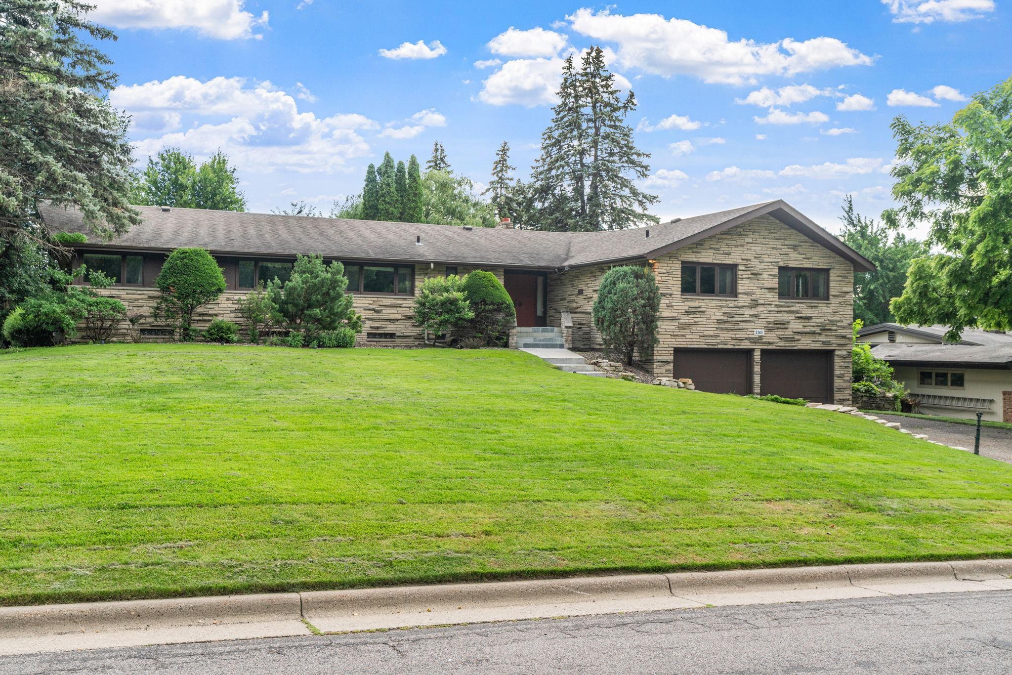 2160 Upper Saint Dennis Road