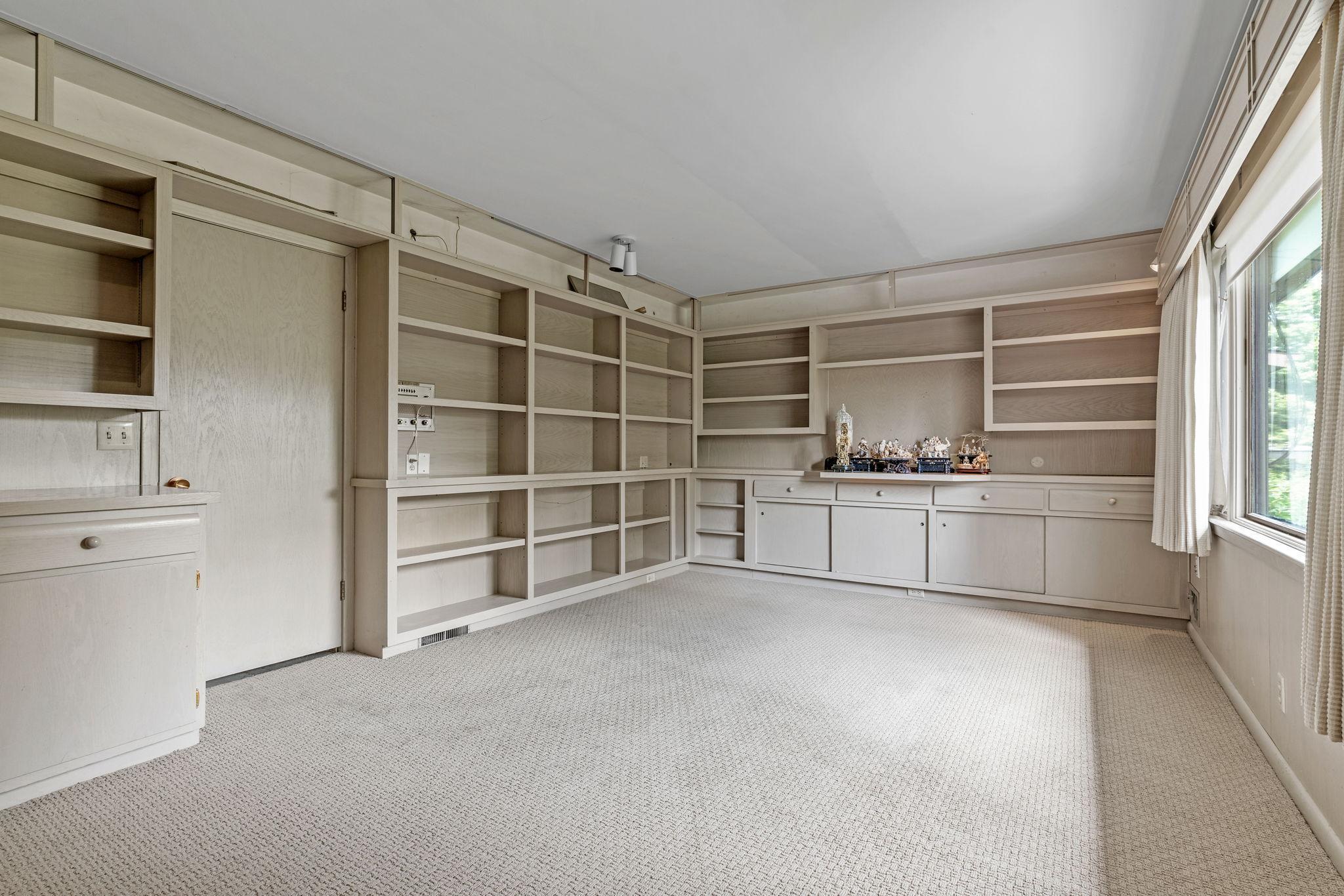 2160 Upper Saint Dennis Road