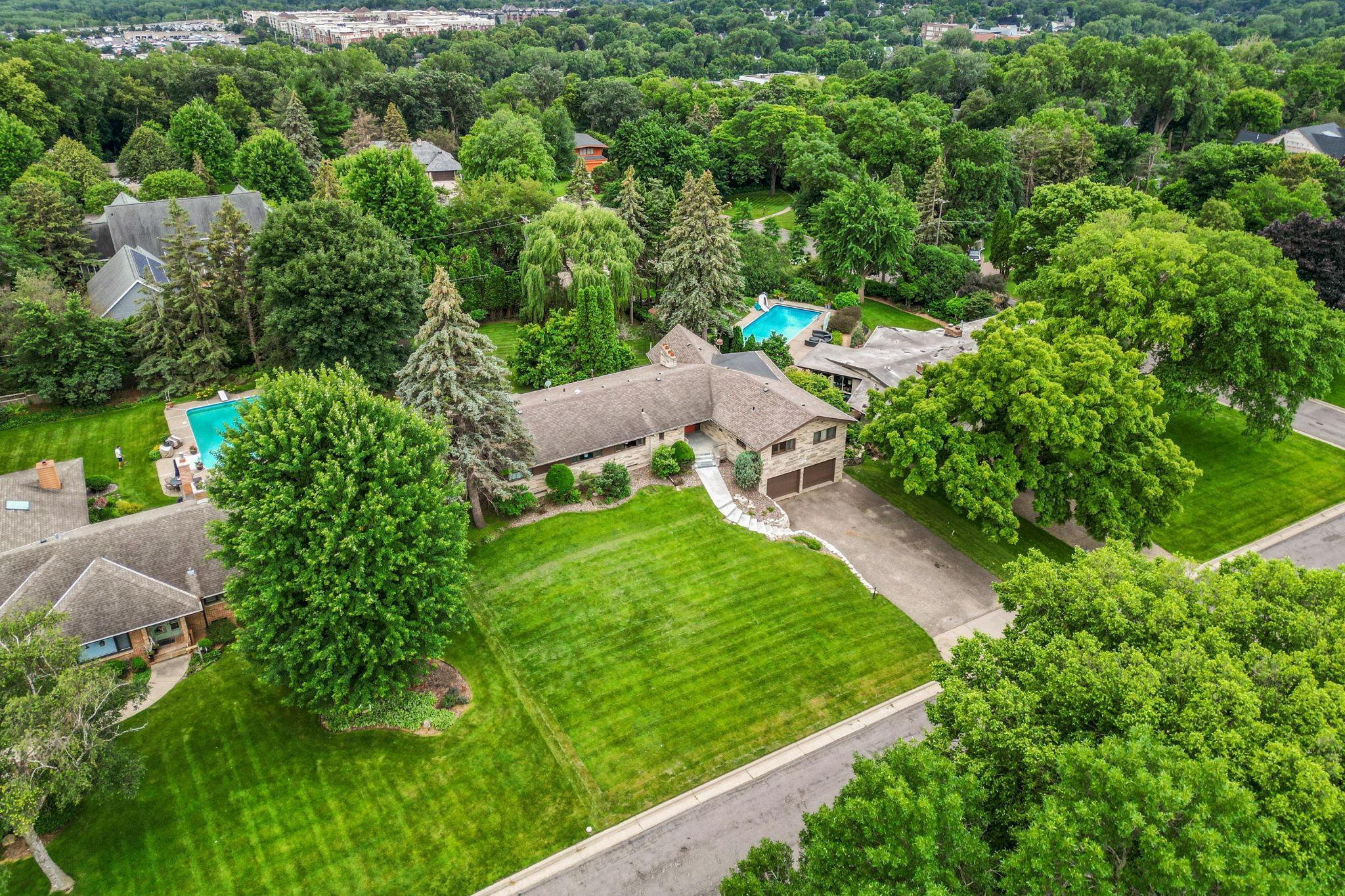 2160 Upper Saint Dennis Road