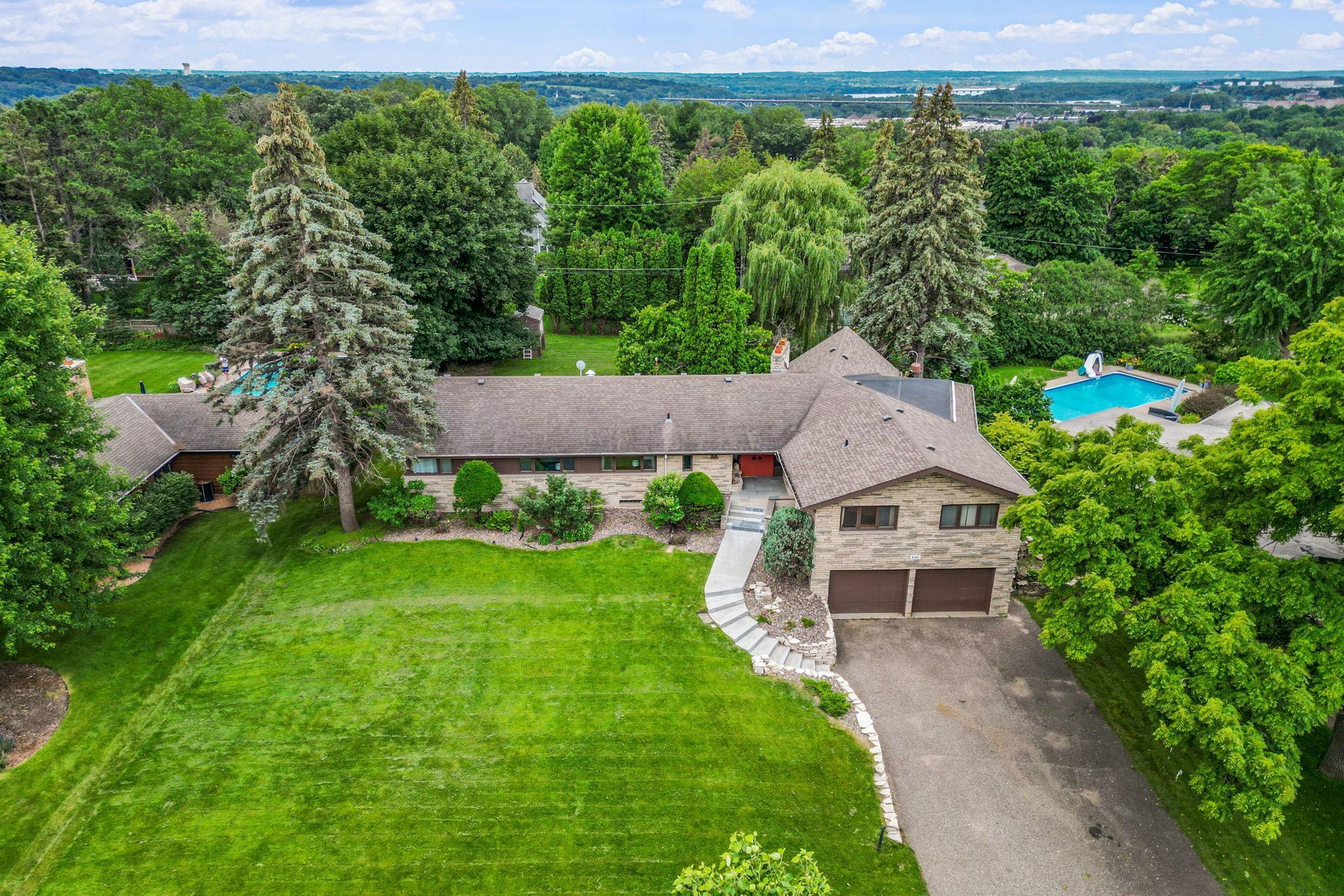 2160 Upper Saint Dennis Road